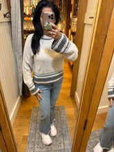 Long Sleeve Crew Neck Sweater - Oatmeal