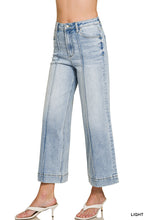 HIGH RISE WIDE LEG PINTUCK DENIM PANTS - LIGHT