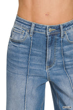 HIGH RISE WIDE LEG PINTUCK DENIM PANTS - MEDIUM