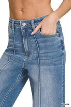 HIGH RISE WIDE LEG PINTUCK DENIM PANTS - MEDIUM
