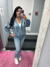 ACID WASH FLEECE CROPPED ZIP-UP HOODIE W POCKETS - ASSORTED COLORS