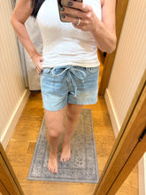 HIDDEN Medium High Rise Tie Waist A Line Shorts