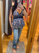 1822 Denim Roll Cuff Girlfriend Jean in Jaimie