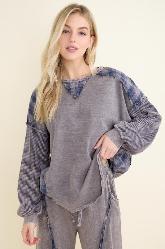 Mineral Washed Blue Plaid Sweatshirt - Charcoal