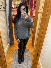 SIX FIFTY THE ANYWHERE TOP| LUREX OFF THE SHOULDER - BLACK OR SILVER