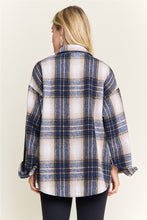 Plaid Button-up Flannel Shirt - Navy/Blue