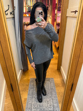 SIX FIFTY THE ANYWHERE TOP| LUREX OFF THE SHOULDER - BLACK OR SILVER