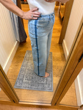 1822 Denim 27'' Wide Leg Jean W/ Shadow Side Stripe - Atlas