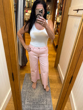 1822 Denim 28" Mid Rise Slim Wide Leg Jean W/ Raw Hem In Pink Blush