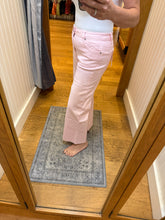 1822 Denim 28" Mid Rise Slim Wide Leg Jean W/ Raw Hem In Pink Blush
