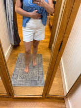 1822 Denim 5" Eco-friendly Relaxed Jean Short In White