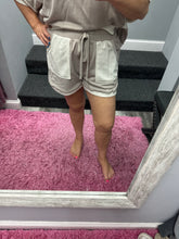 Loop Terry Cont Pocket Shorts - Taupe