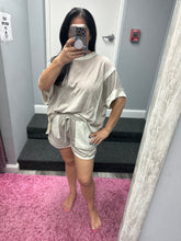Loop Terry Cont Pocket Shorts - Taupe
