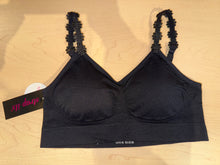 STRAP-ITS BASIC BRALETTE WITH BLACK FLOWER STRAP