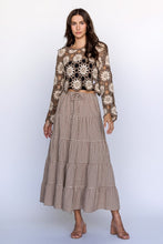 Crochet Daisies Top - Dark Taupe/Beige