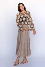 Crochet Daisies Top - Dark Taupe/Beige