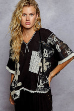 POL V-neck hoodie, relaxed fit top in rib with lace detail pointed solid pattern - Black