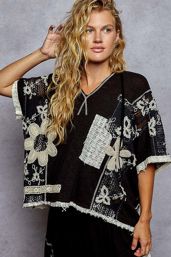 POL V-neck hoodie, relaxed fit top in rib with lace detail pointed solid pattern - Black