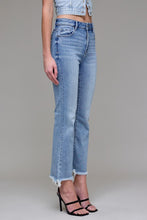 Hidden Medium Wash Clean Frayed Hem Stretch Crop Flare