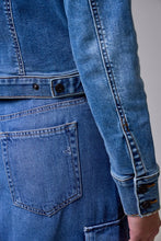 Hidden Medium Wash Fitted Stretch Trucker Jacket