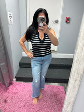 Ribbed V- Neck Tank Top - Black