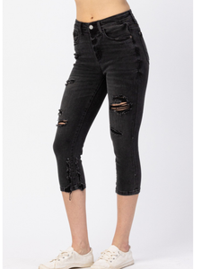 JUDY BLUE HI-WAIST SKINNY CAPRI - BLACK