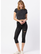 JUDY BLUE HI-WAIST SKINNY CAPRI - BLACK
