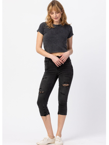 JUDY BLUE HI-WAIST SKINNY CAPRI - BLACK