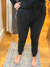 Jogger Pants With Drawstring - Black