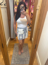 Lace & Embroidery Color Blocked Skort