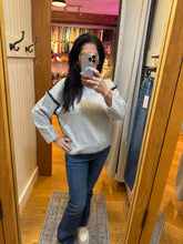 Manon Whipstitch Sweater - Light Heather Grey