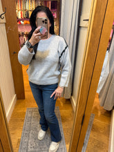 Manon Whipstitch Sweater - Light Heather Grey