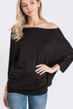 THREE QUARTER SLEEVE SOLID TOP WITH ONE SHOULDER DETAIL - BLACK
