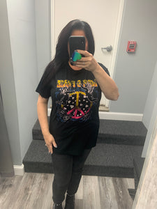 LOVE & PEACE GRAPHIC TEE - BLACK OR CHARCOAL