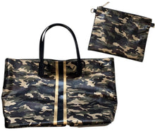 METALLIC CAMO TOTE W/STRIPE & PULL OUT INTERIOR CROSS BODY - GOLD CAMO