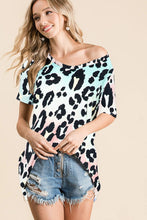 GRADATION LEOPARD PRINT DEEP U NECK SOFT KNIT TOP