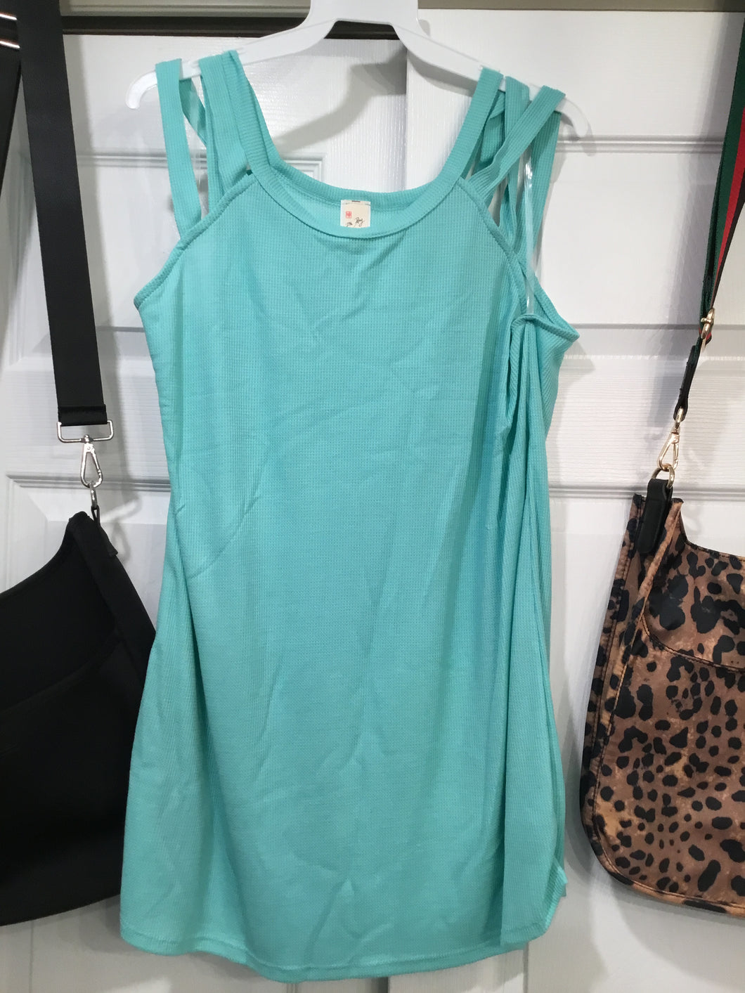 PLUS SLEEVELESS TANK TOP - MINT