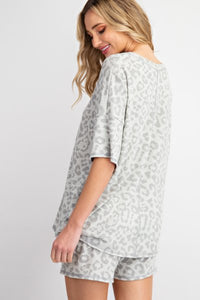 LEOPARD V NECK LOOSE FIT KNIT TOP - LIGHT HEATHER GREY