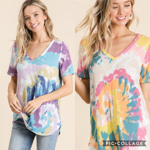 CIRCULAR TIE DYE PRINT V NECK TOP - LAVENDER/BLUE or YELLOW/ORANGE
