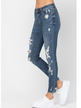 Judy Blue Midrise Heavy Destroy Skinny