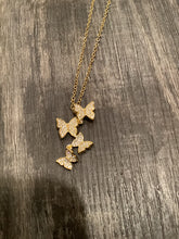 🦋 Cascading Butterflies 18 inch Necklace - Gold