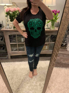 🍀 CLOVER SKULL ST PATRICK'S DAY GRAPHIC, ROUND NECK TEE