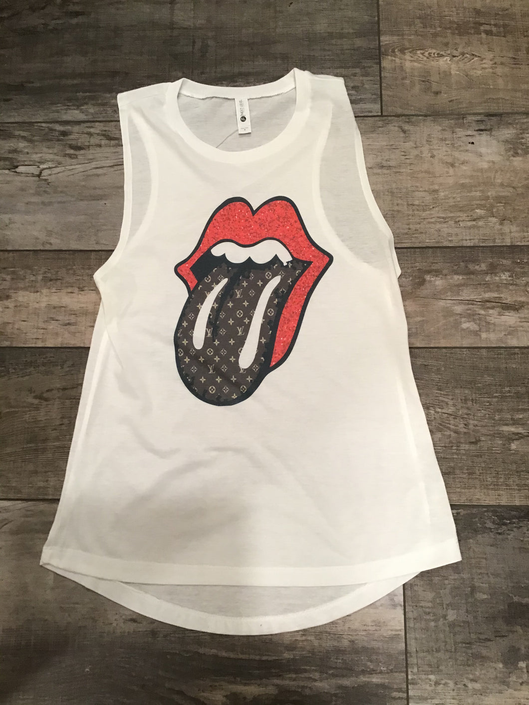 LV tongue muscle tank